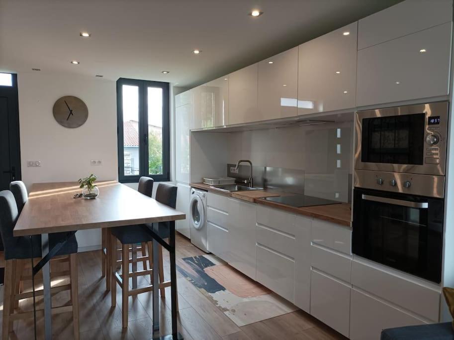 Appartement Caraman エクステリア 写真
